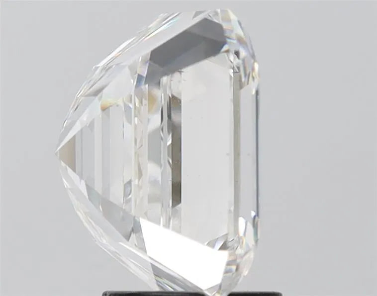 Lab-Grown Asscher Diamond - 5.03 Carats, E Color, VS1 Clarity - Sustainable Luxury and Dazzling Brilliance-IGI·Certified