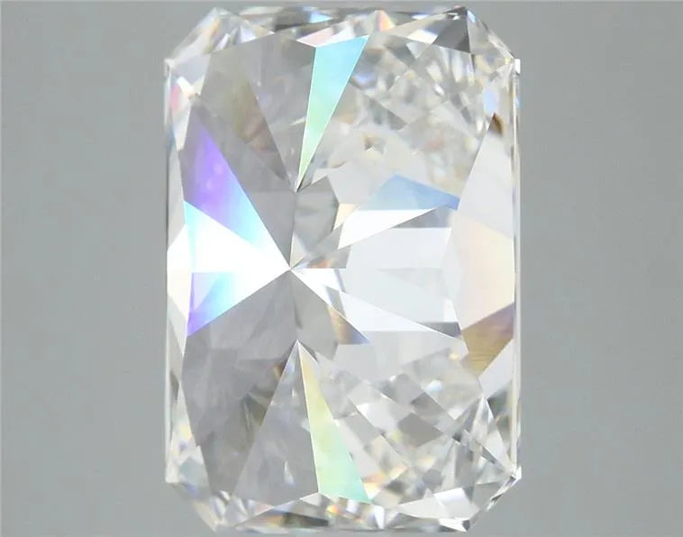 Lab-Grown Radiant Diamond - 4.84 Carats, E Color, VS1 Clarity - Sustainable Luxury and Dazzling Brilliance-IGI·Certified