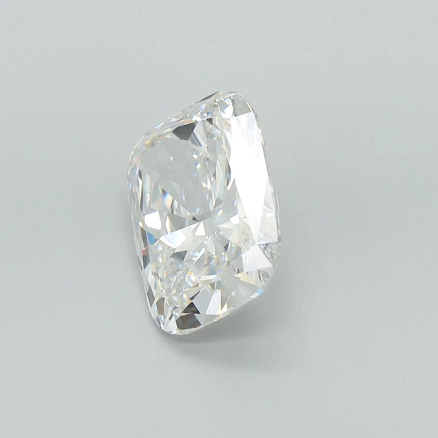 Lab-Grown Elongated Cushion Diamond - 5.24 Carats, F Color, VS1 Clarity - Sustainable Luxury and Dazzling Brilliance-IGI·Certified