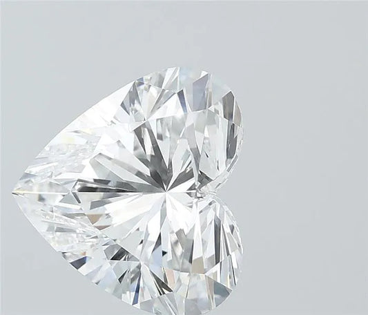 Lab-Grown Heart Diamond - 3.03 Carats, E Color, VS1 Clarity - Sustainable Luxury and Dazzling Brilliance-IGI·Certified