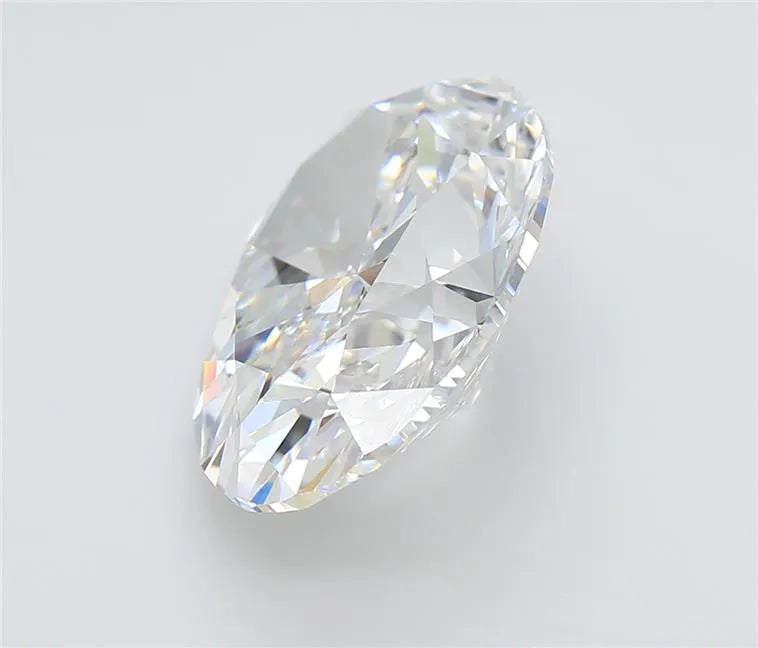 Lab-Grown Oval Diamond - 8.03 Carats, E Color, VS1 Clarity - Sustainable Luxury and Dazzling Brilliance-IGI·Certified