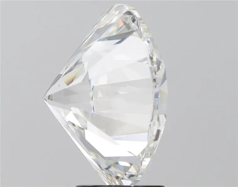 Lab-Grown Round Diamond - 7.14 Carats, E Color, VS1 Clarity - Sustainable Luxury and Dazzling Brilliance-IGI·Certified