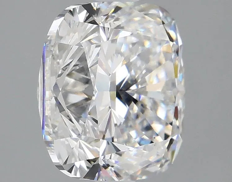 Lab-Grown Cushion Diamond - 3.5 Carats, E Color, VS1 Clarity - Sustainable Luxury and Dazzling Brilliance-IGI·Certified