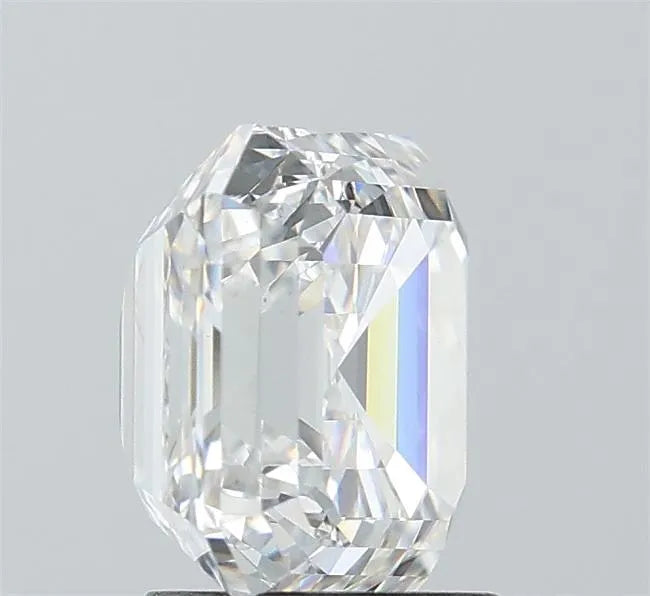 Lab-Grown Asscher Diamond - 3 Carats, E Color, VS1 Clarity - Sustainable Luxury and Dazzling Brilliance-IGI·Certified