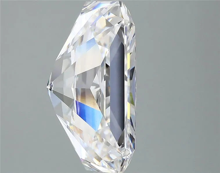 Lab-Grown Radiant Diamond - 6.13 Carats, E Color, VVS2 Clarity - Sustainable Luxury and Dazzling Brilliance-IGI·Certified