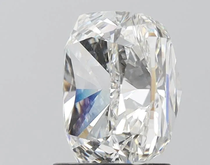 Lab-Grown Cushion Diamond - 3.02 Carats, F Color, VS1 Clarity - Sustainable Luxury and Dazzling Brilliance-IGI·Certified