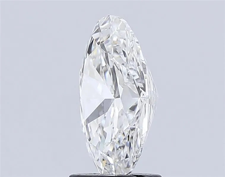 Lab-Grown Oval Diamond - 3.04 Carats, E Color, VVS2 Clarity - Sustainable Luxury and Dazzling Brilliance-IGI·Certified