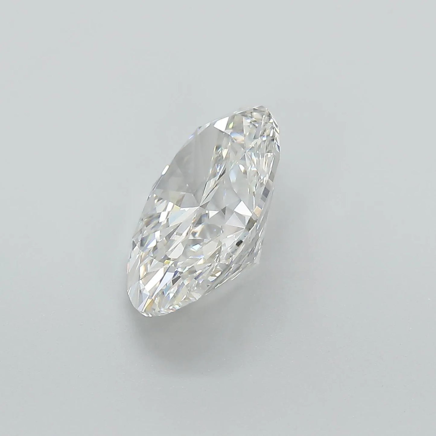 Lab-Grown Oval Diamond - 4.1 Carats, F Color, VS1 Clarity - Sustainable Luxury and Dazzling Brilliance-IGI·Certified