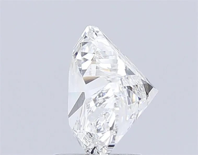 Lab-Grown Heart Diamond - 2.57 Carats, E Color, VVS2 Clarity - Sustainable Luxury and Dazzling Brilliance-IGI·Certified