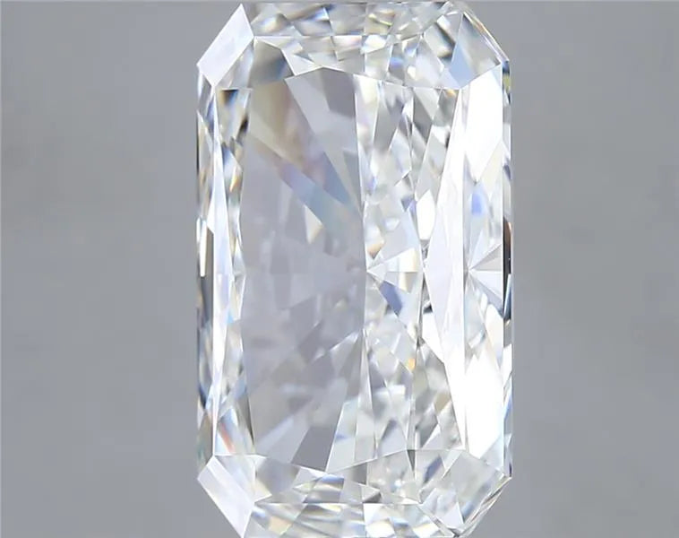 Lab-Grown Radiant Diamond - 6.56 Carats, F Color, VVS2 Clarity - Sustainable Luxury and Dazzling Brilliance-IGI·Certified