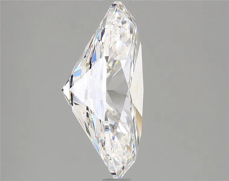 Lab-Grown Oval Diamond - 3.99 Carats, E Color, VS1 Clarity - Sustainable Luxury and Dazzling Brilliance-IGI·Certified