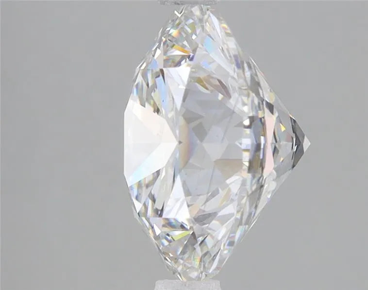 Lab-Grown Round Diamond - 4.1 Carats, F Color, VS1 Clarity - Sustainable Luxury and Dazzling Brilliance-IGI·Certified