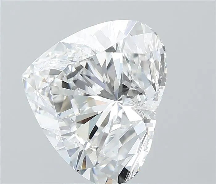 Lab-Grown Heart Diamond - 3.04 Carats, E Color, VVS2 Clarity - Sustainable Luxury and Dazzling Brilliance-IGI·Certified