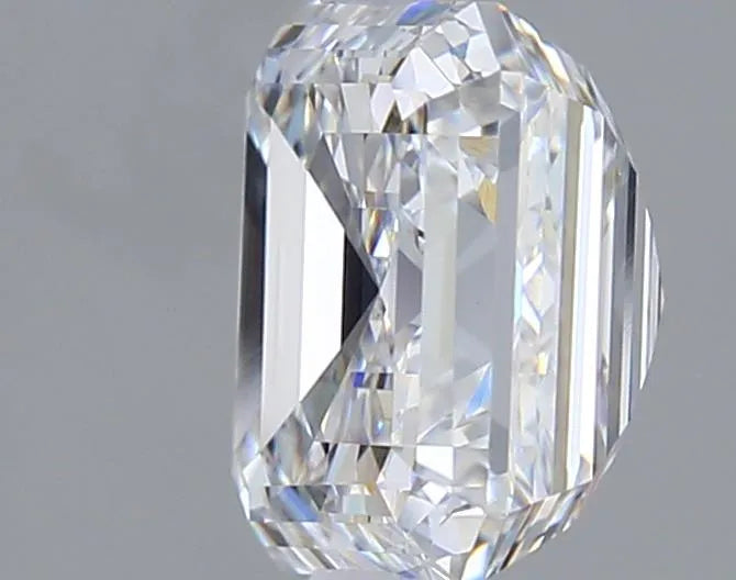 Lab-Grown Asscher Diamond - 3.01 Carats, E Color, VVS2 Clarity - Sustainable Luxury and Dazzling Brilliance-IGI·Certified