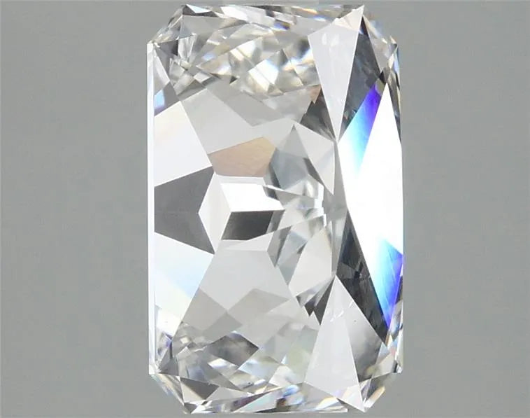 Lab-Grown Radiant Diamond - 2.52 Carats, E Color, VVS2 Clarity - Sustainable Luxury and Dazzling Brilliance-IGI·Certified