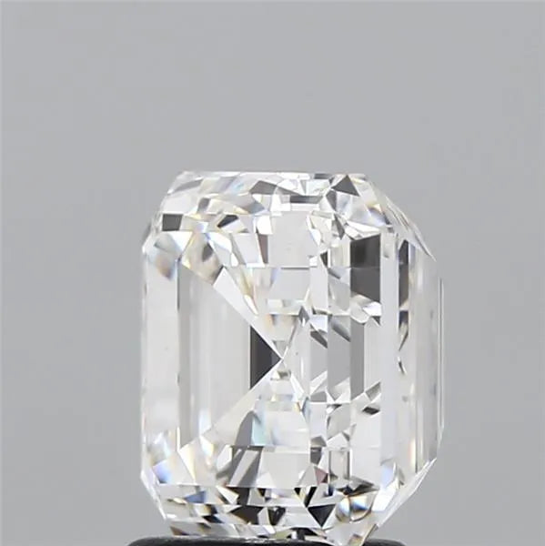 Lab-Grown Asscher Diamond - 3 Carats, F Color, VS2 Clarity - Sustainable Luxury and Dazzling Brilliance-IGI·Certified