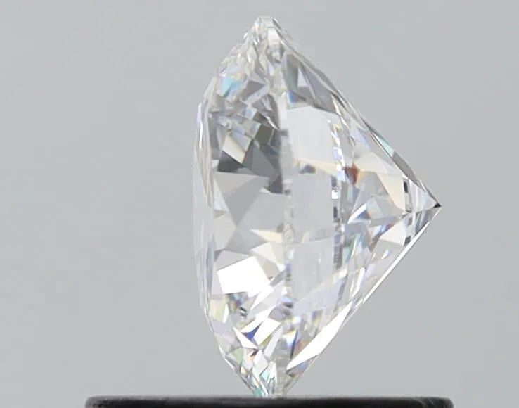 Lab-Grown Round Diamond - 0.95 Carats, D Color, VS1 Clarity - Sustainable Luxury and Dazzling Brilliance-IGI·Certified