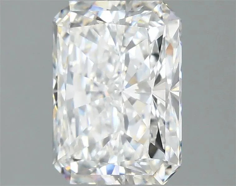 Lab-Grown Radiant Diamond - 2.54 Carats, E Color, VS1 Clarity - Sustainable Luxury and Dazzling Brilliance-IGI·Certified