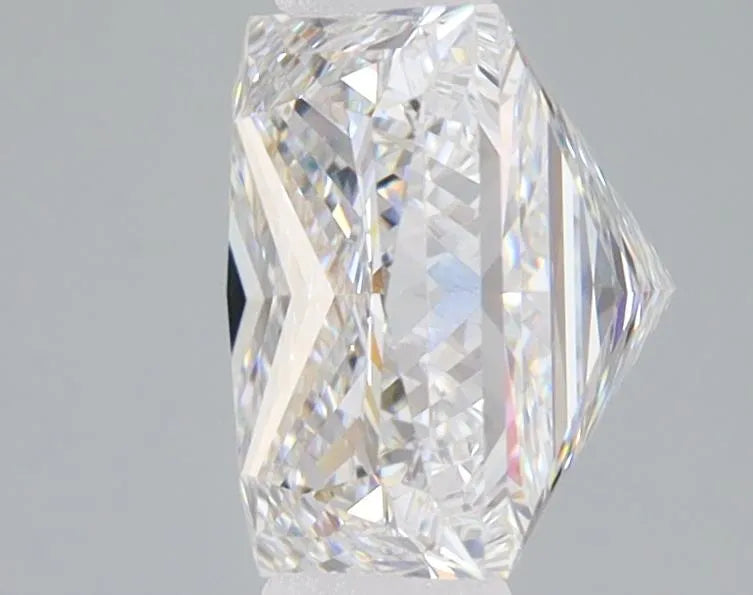 Lab-Grown Princess Diamond - 3.01 Carats, F Color, VS1 Clarity - Sustainable Luxury and Dazzling Brilliance-IGI·Certified