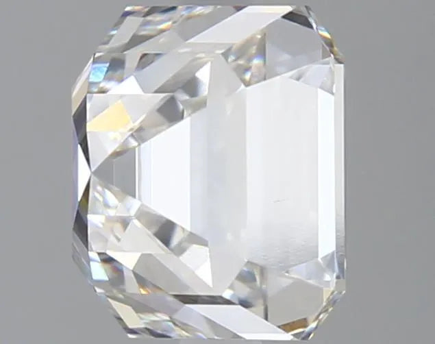 Lab-Grown Asscher Diamond - 3.1 Carats, E Color, VVS2 Clarity - Sustainable Luxury and Dazzling Brilliance-IGI·Certified