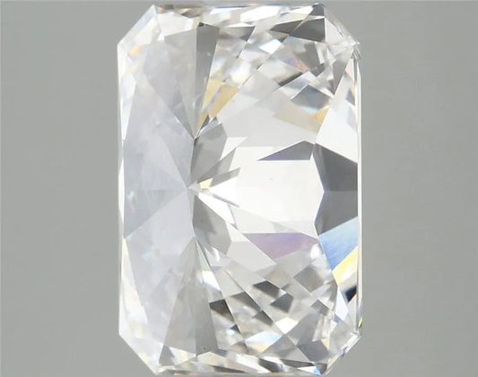 Lab-Grown Radiant Diamond - 3.95 Carats, E Color, VS1 Clarity - Sustainable Luxury and Dazzling Brilliance-IGI·Certified