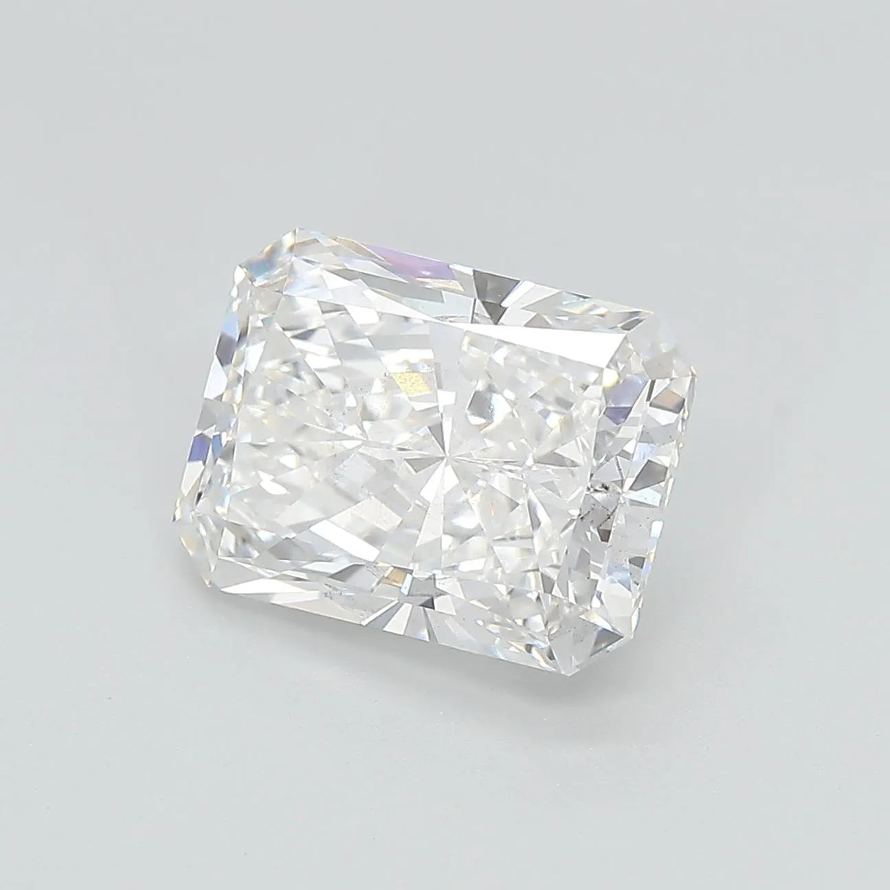 Lab-Grown Radiant Diamond - 3.53 Carats, F Color, VS2 Clarity - Sustainable Luxury and Dazzling Brilliance-IGI·Certified