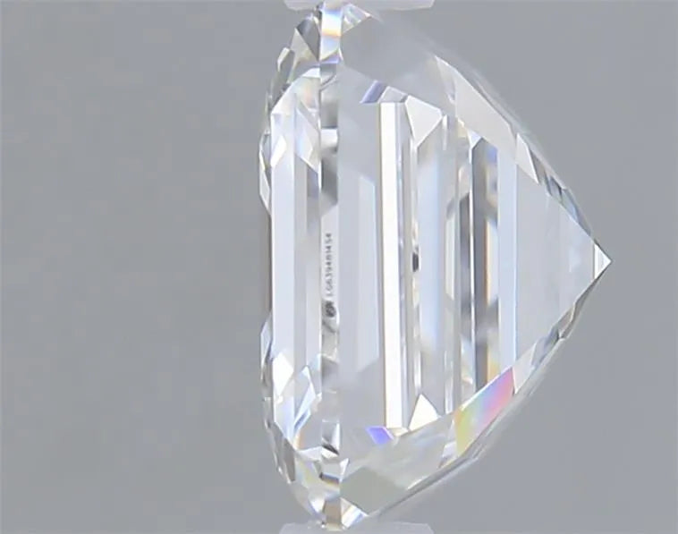 Lab-Grown Asscher Diamond - 2 Carats, E Color, VVS2 Clarity - Sustainable Luxury and Dazzling Brilliance-IGI·Certified