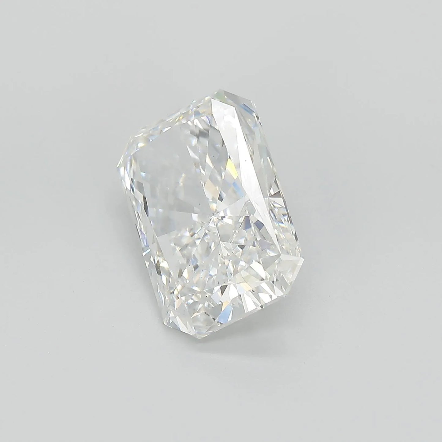 Lab-Grown Radiant Diamond - 5.04 Carats, F Color, VS1 Clarity - Sustainable Luxury and Dazzling Brilliance-IGI·Certified