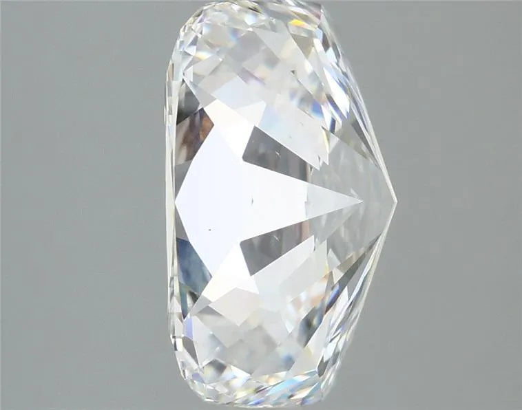 Lab-Grown Elongated Cushion Diamond - 3.99 Carats, E Color, VVS2 Clarity - Sustainable Luxury and Dazzling Brilliance-IGI·Certified