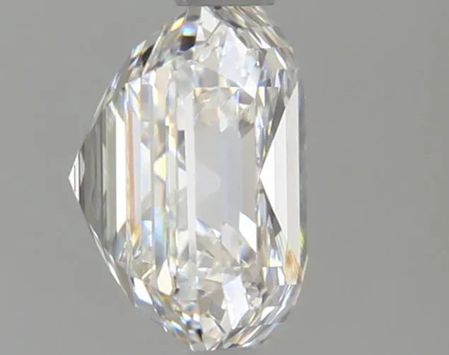 Lab-Grown Asscher Diamond - 3.04 Carats, E Color, VVS2 Clarity - Sustainable Luxury and Dazzling Brilliance-IGI·Certified