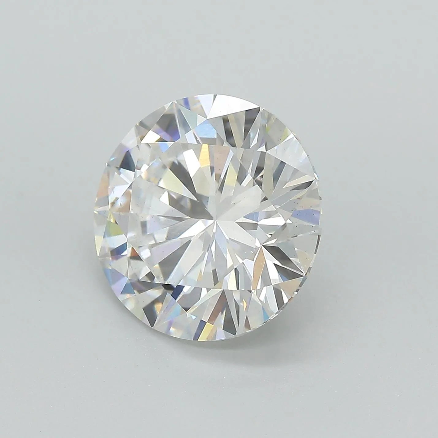 Lab-Grown Round Diamond - 5.37 Carats, F Color, VS2 Clarity - Sustainable Luxury and Dazzling Brilliance-IGI·Certified