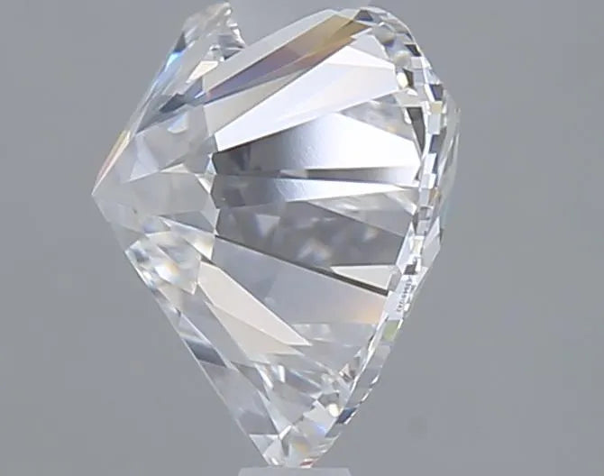 Lab-Grown Heart Diamond - 3.03 Carats, E Color, VVS2 Clarity - Sustainable Luxury and Dazzling Brilliance-IGI·Certified