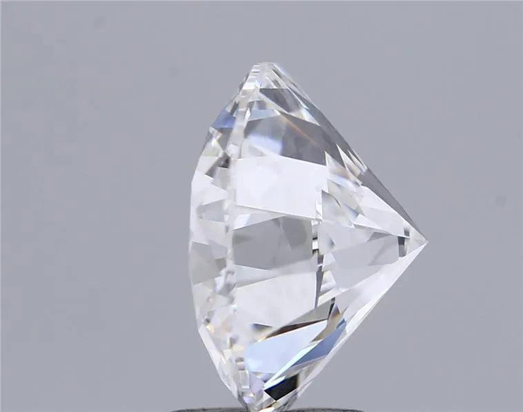 Lab-Grown Round Diamond - 7.21 Carats, E Color, VVS2 Clarity - Sustainable Luxury and Dazzling Brilliance-IGI·Certified