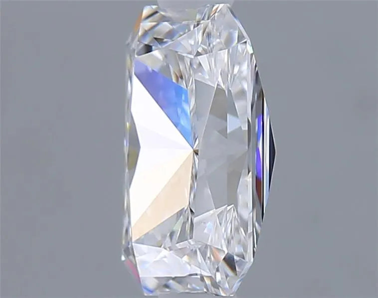 Lab-Grown Radiant Diamond - 0.95 Carats, D Color, VS1 Clarity - Sustainable Luxury and Dazzling Brilliance-IGI·Certified