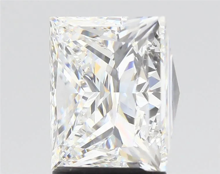 Lab-Grown Princess Diamond - 3.07 Carats, E Color, VVS2 Clarity - Sustainable Luxury and Dazzling Brilliance-IGI·Certified