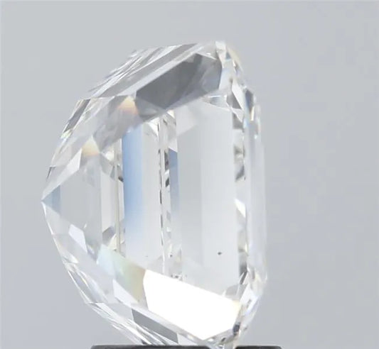 Lab-Grown Asscher Diamond - 5.06 Carats, E Color, VS1 Clarity - Sustainable Luxury and Dazzling Brilliance-IGI·Certified