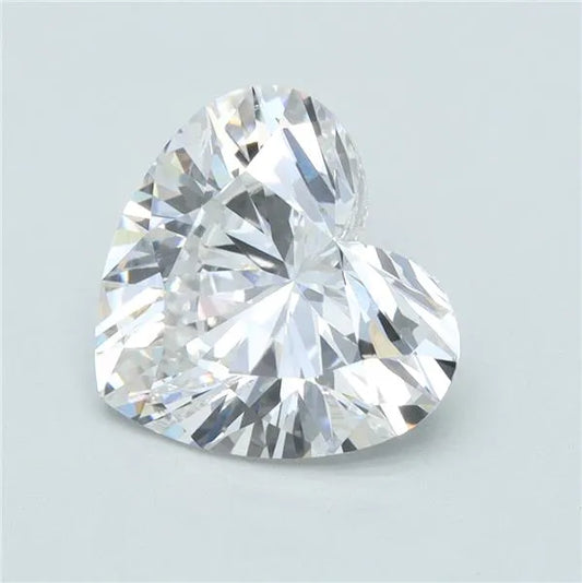 Lab-Grown Heart Diamond - 2.6 Carats, E Color, VVS2 Clarity - Sustainable Luxury and Dazzling Brilliance-IGI·Certified