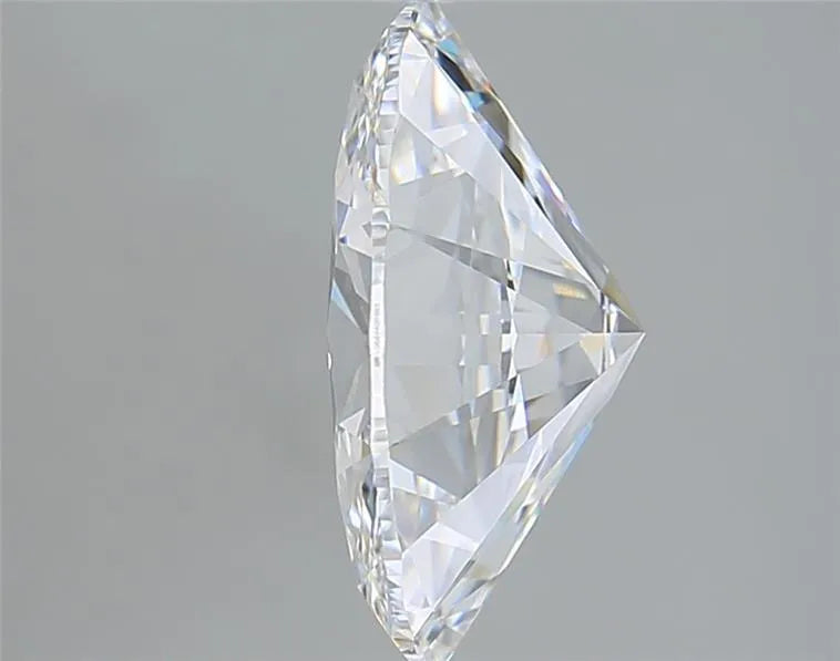 Lab-Grown Oval Diamond - 3.55 Carats, E Color, VVS2 Clarity - Sustainable Luxury and Dazzling Brilliance-IGI·Certified