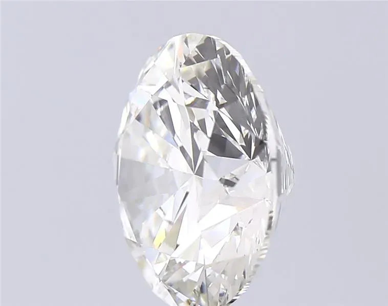 Lab-Grown Round Diamond - 8 Carats, F Color, VS2 Clarity - Sustainable Luxury and Dazzling Brilliance-IGI·Certified