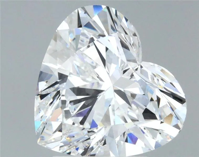 Lab-Grown Heart Diamond - 3.01 Carats, D Color, VVS2 Clarity - Sustainable Luxury and Dazzling Brilliance-IGI·Certified