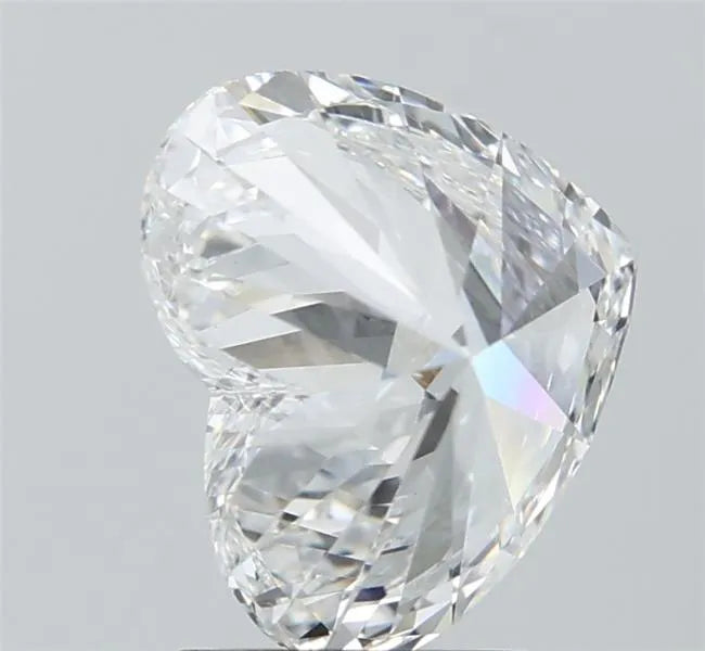 Lab-Grown Heart Diamond - 3.07 Carats, E Color, VS1 Clarity - Sustainable Luxury and Dazzling Brilliance-IGI·Certified