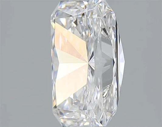 Lab-Grown Radiant Diamond - 3.55 Carats, E Color, VVS2 Clarity - Sustainable Luxury and Dazzling Brilliance-IGI·Certified