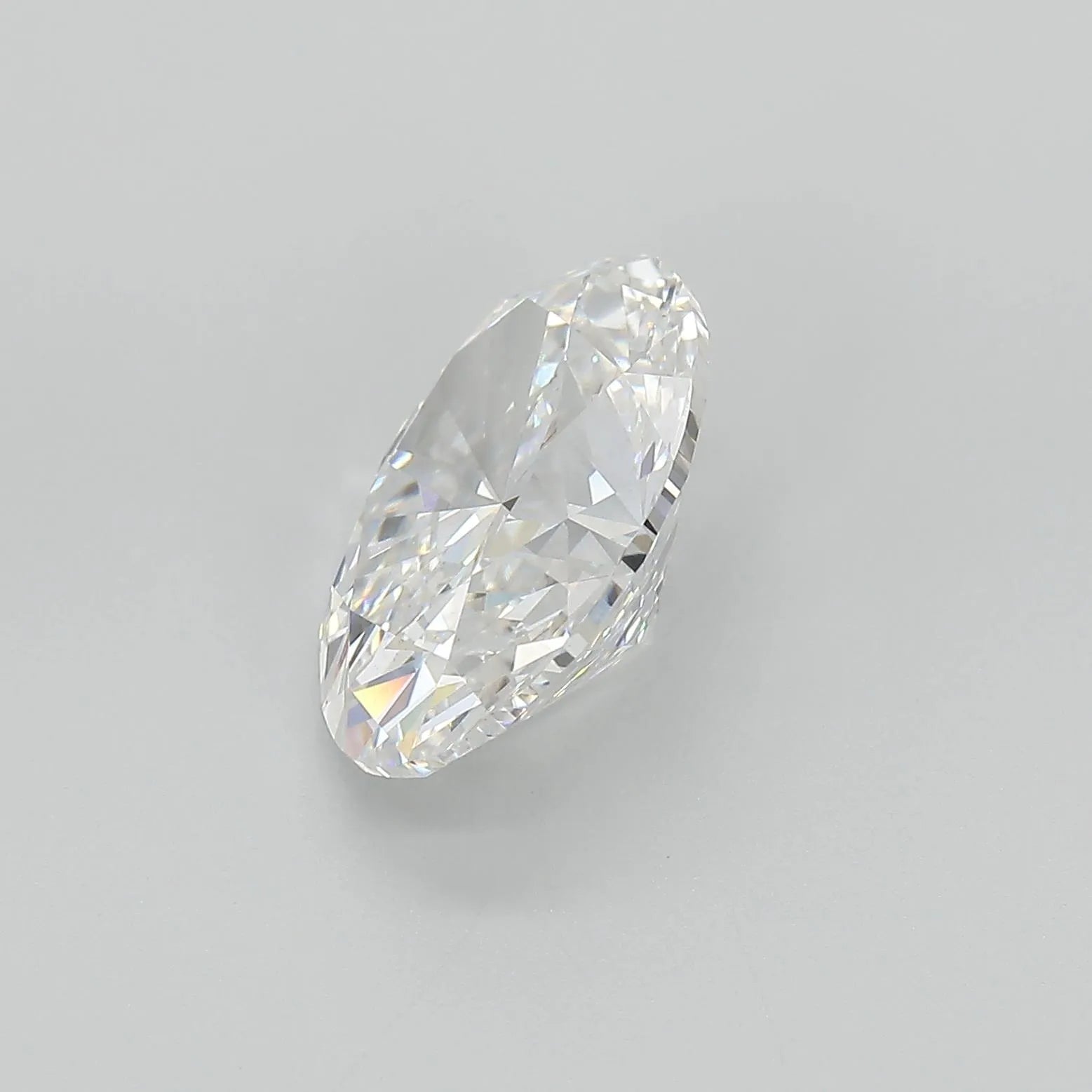 Lab-Grown Oval Diamond - 4.53 Carats, E Color, VS1 Clarity - Sustainable Luxury and Dazzling Brilliance-IGI·Certified