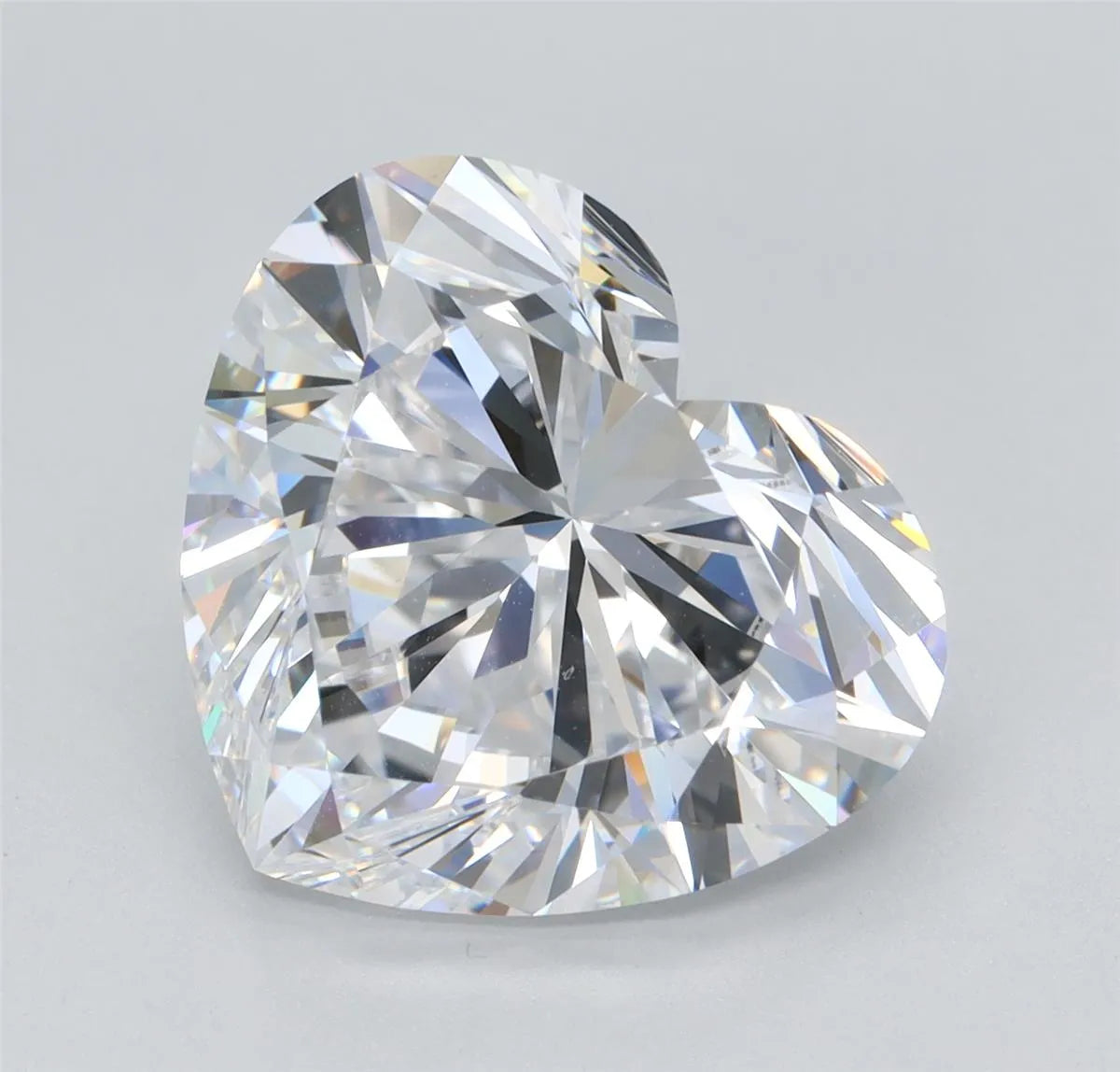 Lab-Grown Heart Diamond - 6.01 Carats, E Color, VS1 Clarity - Sustainable Luxury and Dazzling Brilliance-IGI·Certified