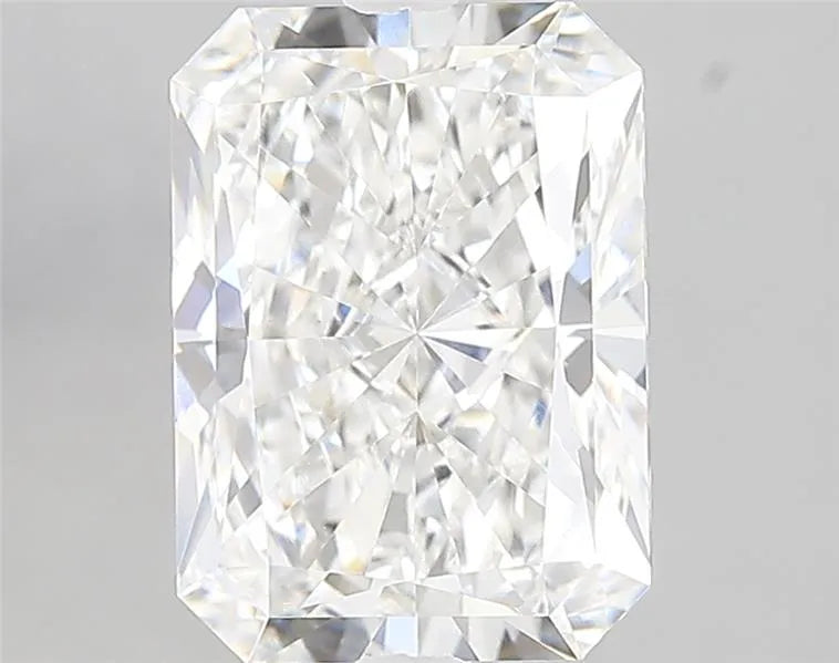 Lab-Grown Radiant Diamond - 3.45 Carats, E Color, VVS2 Clarity - Sustainable Luxury and Dazzling Brilliance-IGI·Certified