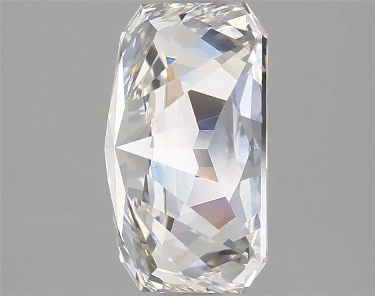 Lab-Grown Radiant Diamond - 2.52 Carats, E Color, VS1 Clarity - Sustainable Luxury and Dazzling Brilliance-IGI·Certified