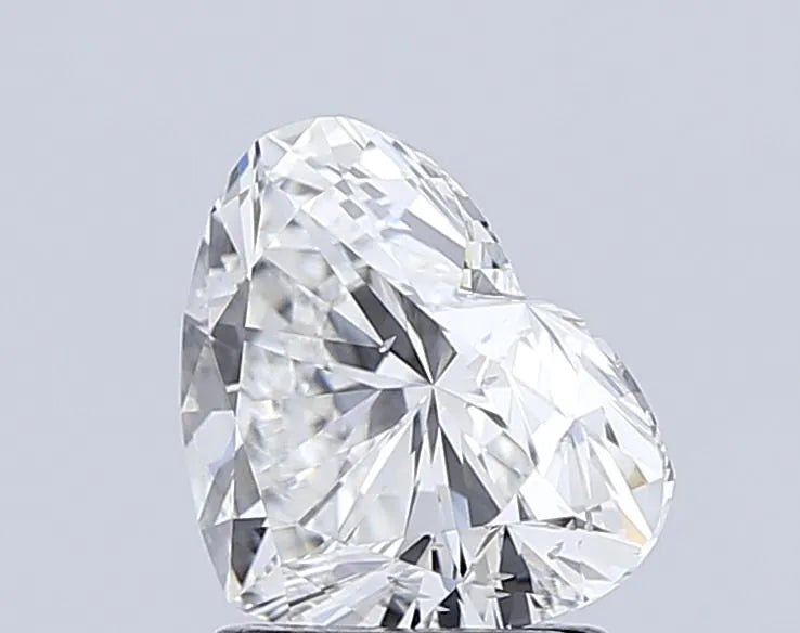 Lab-Grown Heart Diamond - 2.5 Carats, E Color, VS2 Clarity - Sustainable Luxury and Dazzling Brilliance-IGI·Certified