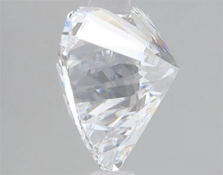 Lab-Grown Heart Diamond - 3.09 Carats, E Color, VS1 Clarity - Sustainable Luxury and Dazzling Brilliance-IGI·Certified