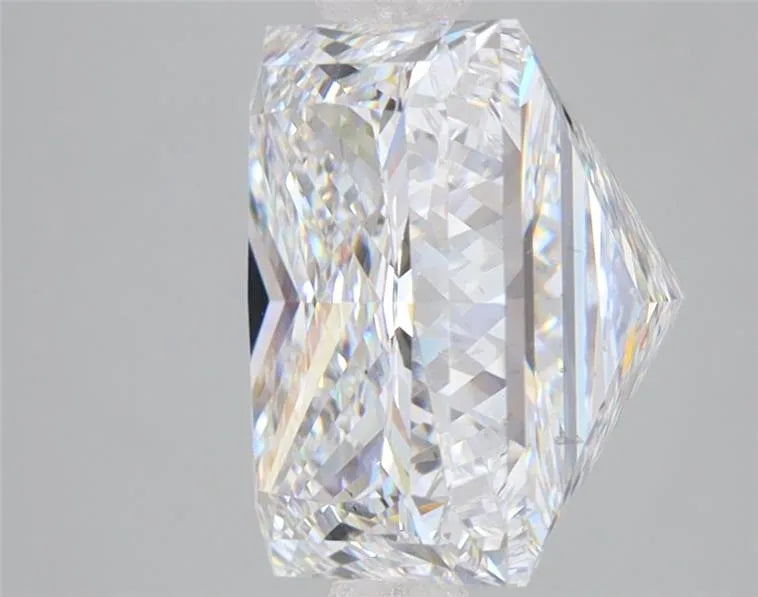 Lab-Grown Princess Diamond - 5.09 Carats, E Color, VS1 Clarity - Sustainable Luxury and Dazzling Brilliance-IGI·Certified