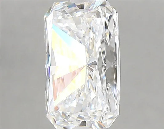 Lab-Grown Radiant Diamond - 3.49 Carats, E Color, VVS2 Clarity - Sustainable Luxury and Dazzling Brilliance-IGI·Certified